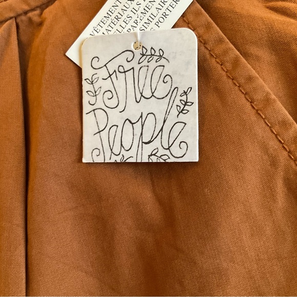 Free People Cargo Pocket Taper Pants in Brown Size 2 NWT - Picture 8 of 12